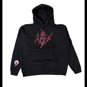 Independent trading company black hoodie